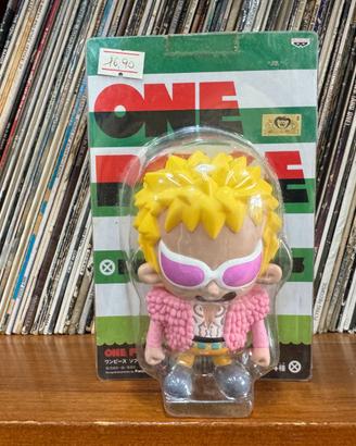 Action figure Donquixote Doflamingo  One Piece Ban