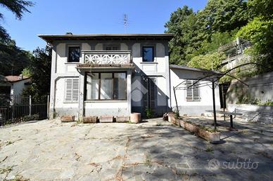 CASA INDIPENDENTE A TORINO
