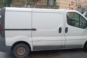 Furgone nissan primastar