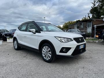 Seat Arona 1.0 TGI Style NEOPATENTATI