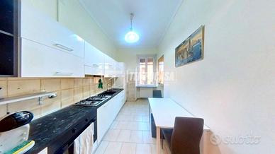 BILOCALE LIBERO DA SUBITO IN C.SO GIULIO CESARE 11