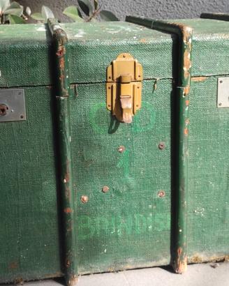 Baule vintage in legno 1930