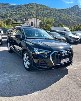Audi Q3 35 TDI S tronic Business Advanced