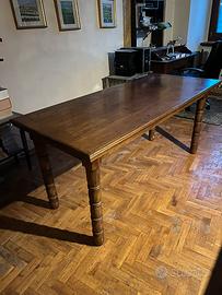 Tavolo antico in legno pregiato