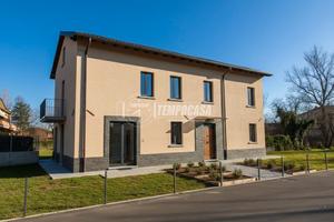 Porzione di casa bifamiliare di nuova costruzione