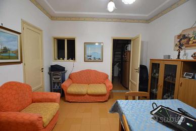 Casa singola con veranda