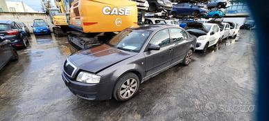 SKODA SUPERB 2004 - RICAMBI
