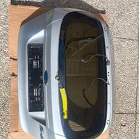 Portellone posteriore Ford Fiesta 
