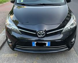 TOYOTA Verso - 2015 1.6 D-4D