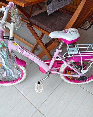 bicicletta hello Kitty 