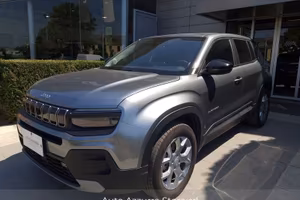 Jeep Avenger 1.2 turbo E-Hybrid MHEV Altitude...
