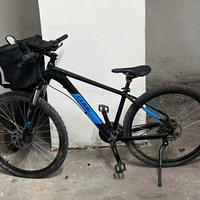 Bicicletta MTB CUBE 27,5