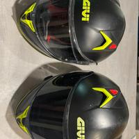 coppia o singoli caschi givi