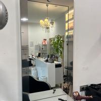 Arredamento per negozio di partucchiera