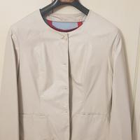 Giacca corta in ecopelle leggera color panna-beige