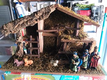 Presepe natale con statuine