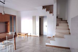 VILLA A SCHIERA 3LOCALI , VILLA BETTI, MONTECICCAR