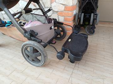 Pedana universale per passeggino.