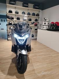 Honda integra - 750 - 2 anni di garanzia pass incl