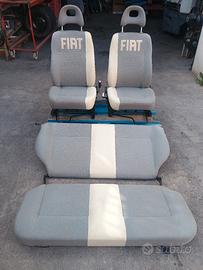 sedili fiat seicento con scritta fiat 