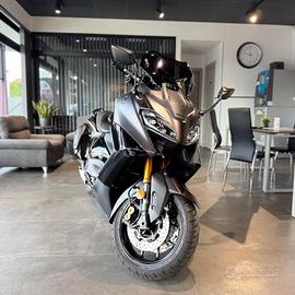 Yamaha T Max 560 - 2024