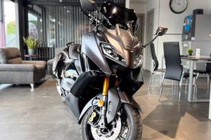 Yamaha T Max 560 - 2024
