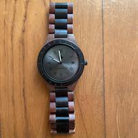 Orologio di legno WoodWatch