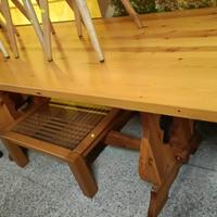 tavolo in pino