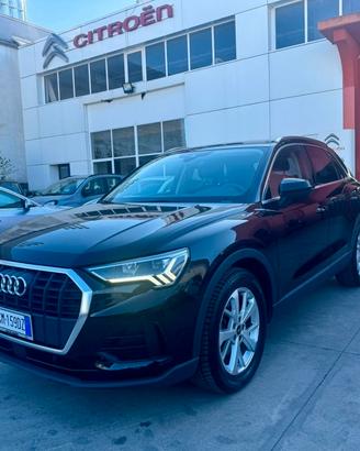 Audi Q3 2.0 TDI S tronic 150 cv