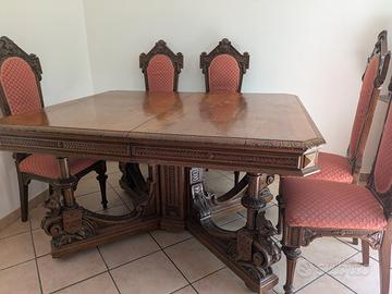 Tavolo da pranzo d'epoca estensibile in legno