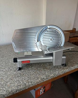 Affettatrice RGV 25 GS – Made in Italy