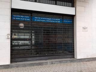 Negozio in trezzano s/n