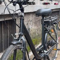 BICI URBAN  ELETTRICA donna/uomo city