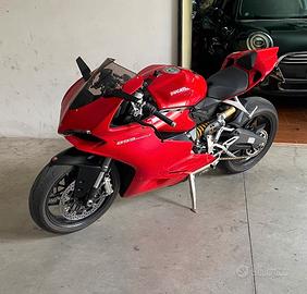 DUCATI Panigale 899