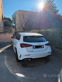 MB Classe A180CDI premiun Amg tetto,multibeam,19