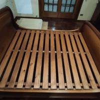 letto matrimoniale a barca in noce massello 