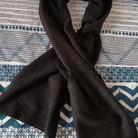 Sciarpa nera in pile