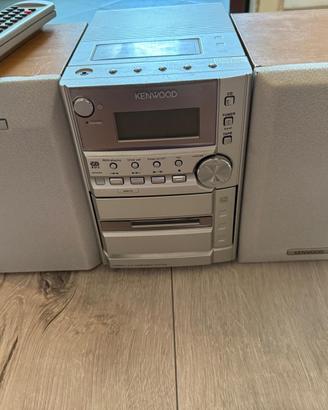 Stereo kenwood