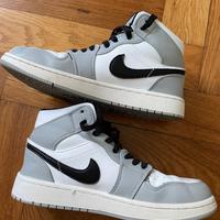 Jordan 1 grigie e bianche