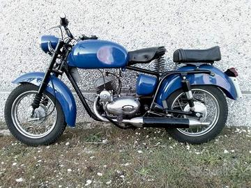 Moto epoca iso-moto 1954 restaurata