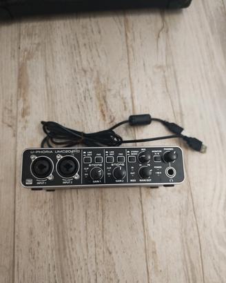 scheda audio beringher U-PHORIA UMC204HD