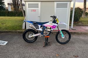 Husqvarna FE 250 2024