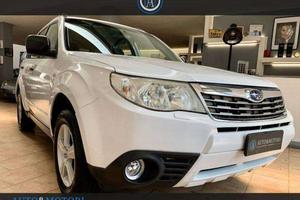 Subaru Forester Forester III 2.0 XS mt 4x4