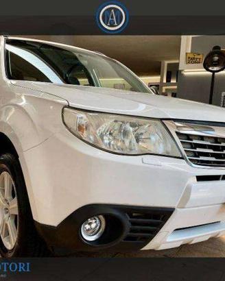 Subaru Forester Forester III 2.0 XS mt 4x4