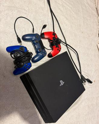 PS4 pro usata