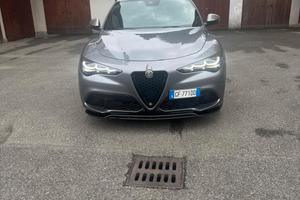 Alfa Stelvio 2.2 210CV Q4 Veloce TI