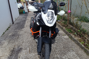 KTM 1190 Adventure r