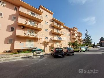 QUADRIVANI OLTRE ACCESSORI A MILAZZO.