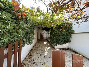 CASA INDIPENDENTE A ALLISTE