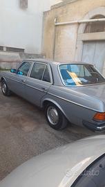 mercedes w123 200 targa oro